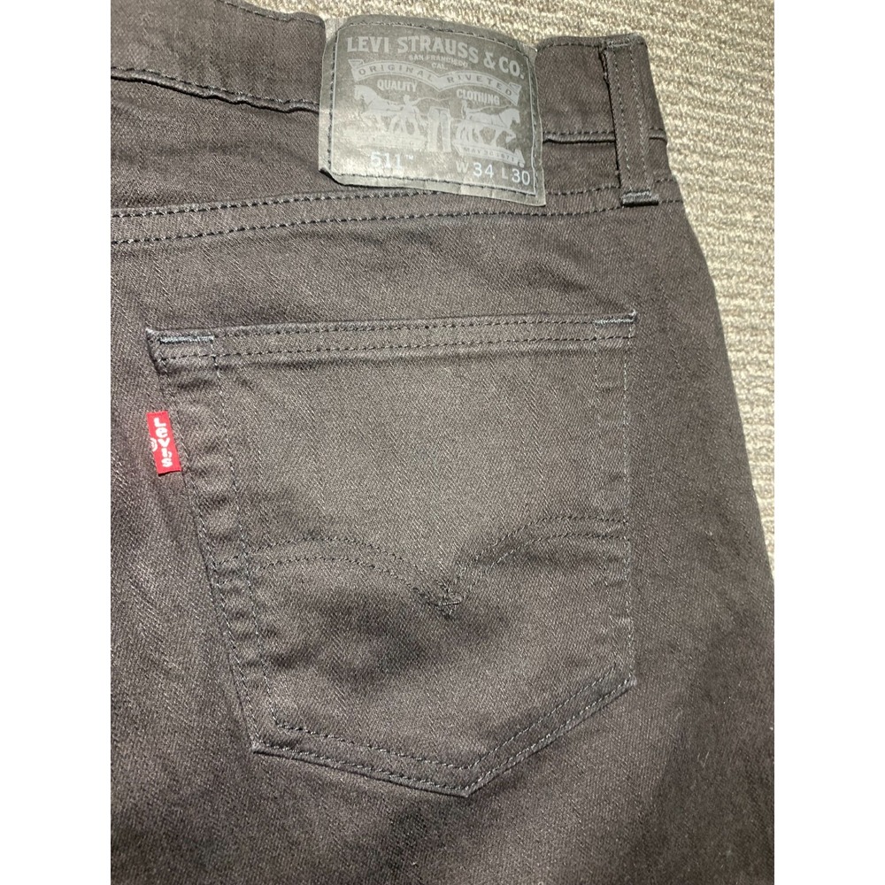 Men's 34x30 Levi's, Black 541 S40196